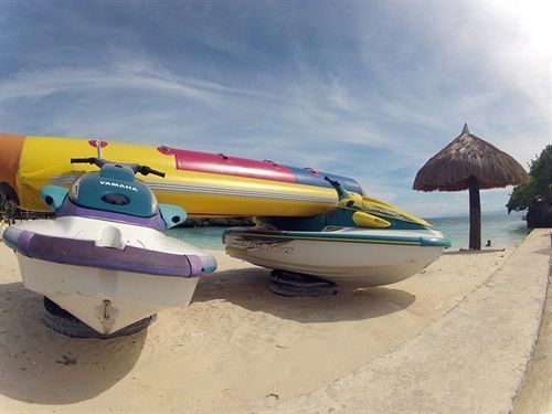 Mangodlong Rock Resort Cebu Stadt Exterior foto